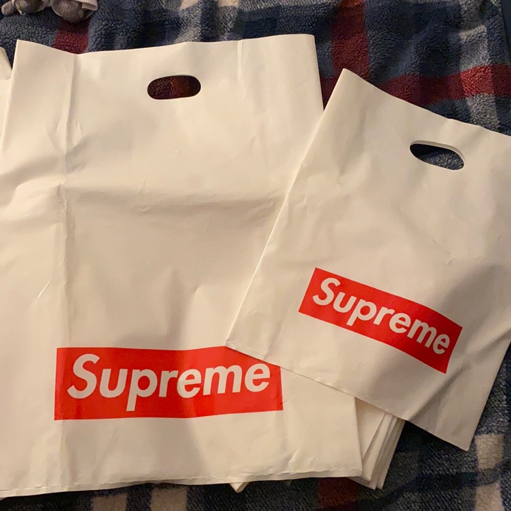 Assorted Size Supreme Shopping Bags